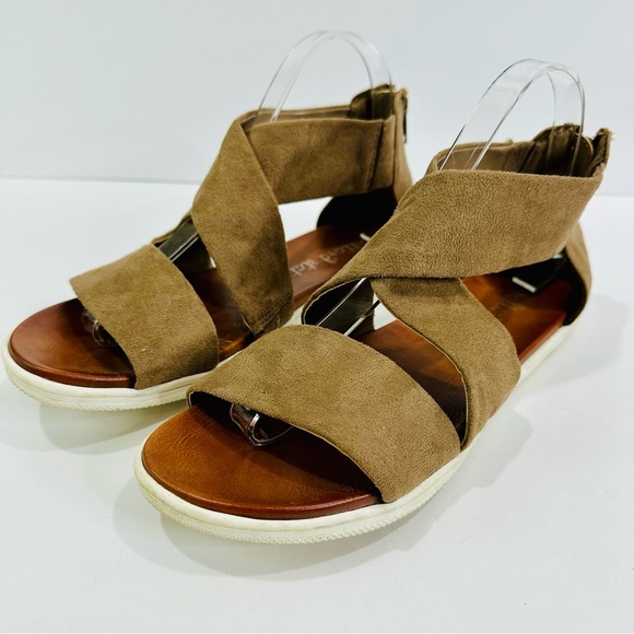 🎀 ALTARD STATE WOMEMS SIZE 9M REAR ZIP MICROFIBER BRUSHED SUEDE STYLE SANDALS - Picture 3 of 14